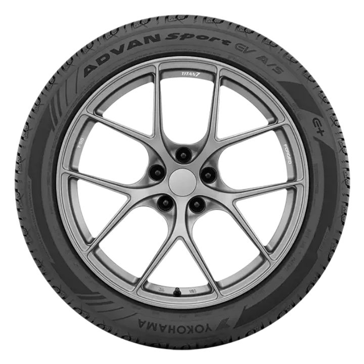 LLANTA 255/40R19 YOKOHAMA ADVAN SPORT AS V405 100Y