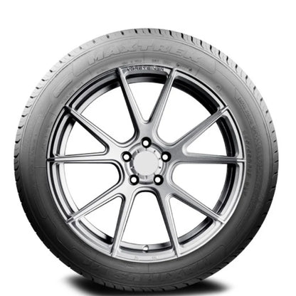 LLANTA 215/60R17 MAXTREK MAXIMUS M1 96H