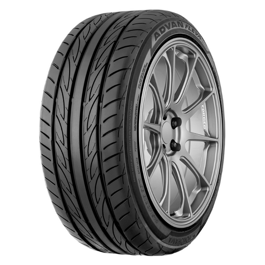 LLANTA 215/45R17 YOKOHAMA ADVAN FLEVA V701 91W