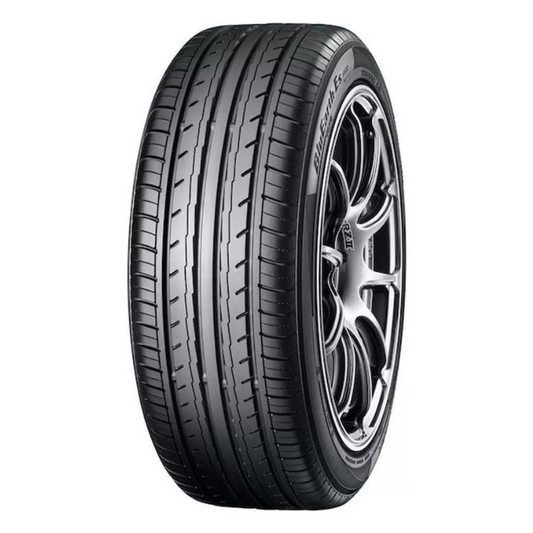 LLANTA 175/65R14 YOKOHAMA BLUEARTH  ES32 82H